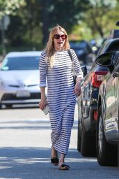 Emma Roberts - Out in LA 04/25/2019