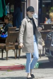 Emma Stone Street Style - LA 04/03/2019