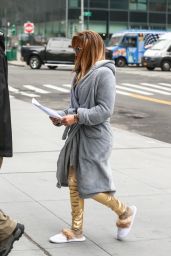 Jennifer Lopez – Arriving on the Set of “Hustlers” in NYC 04/08/2019