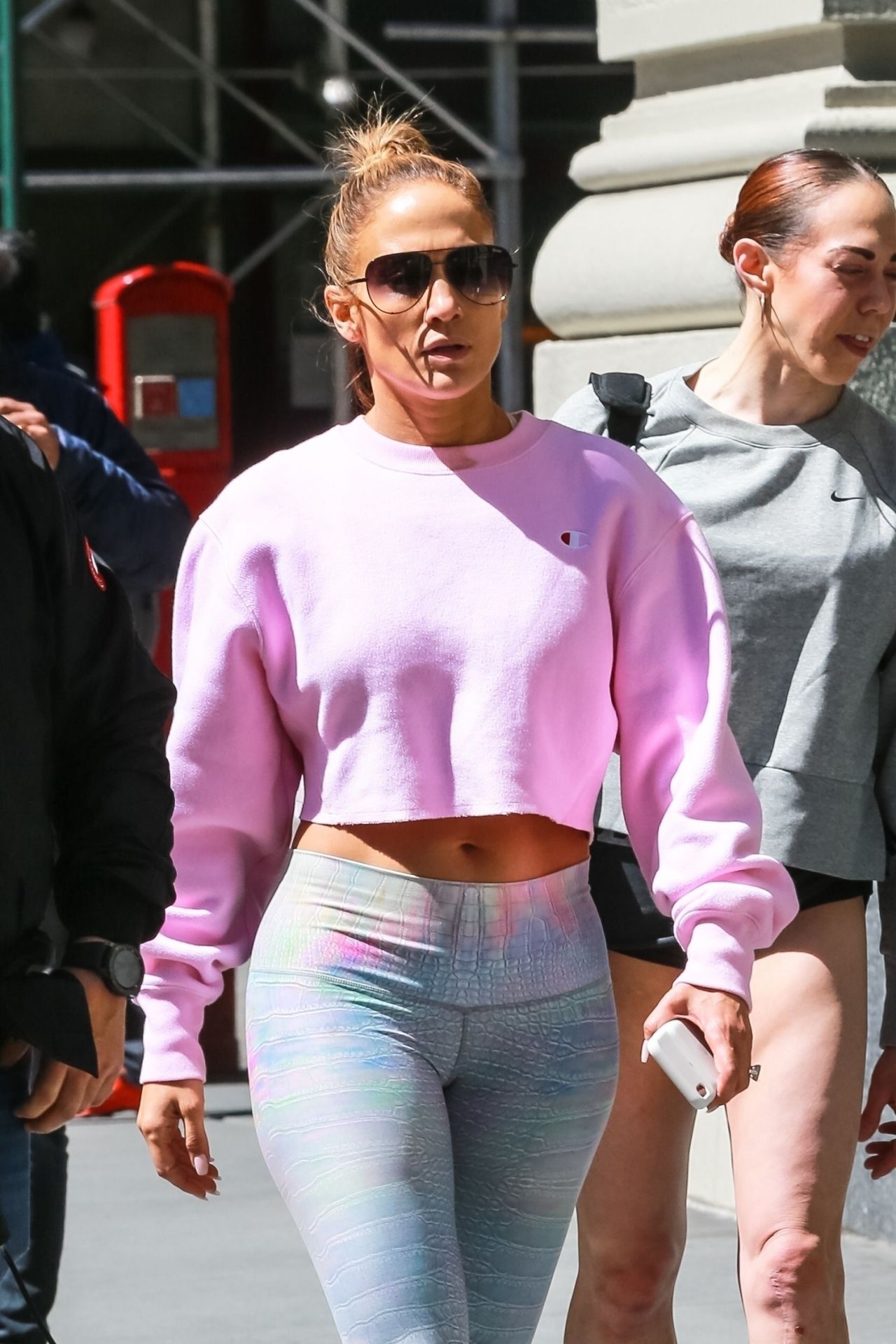 Jennifer Lopez - Heading to the Gym in NYC 04/16/2019 • CelebMafia