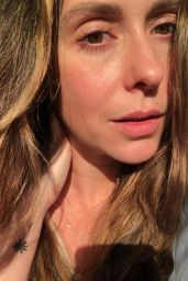 Jennifer Love Hewitt - Personal Pics 04/09/2019