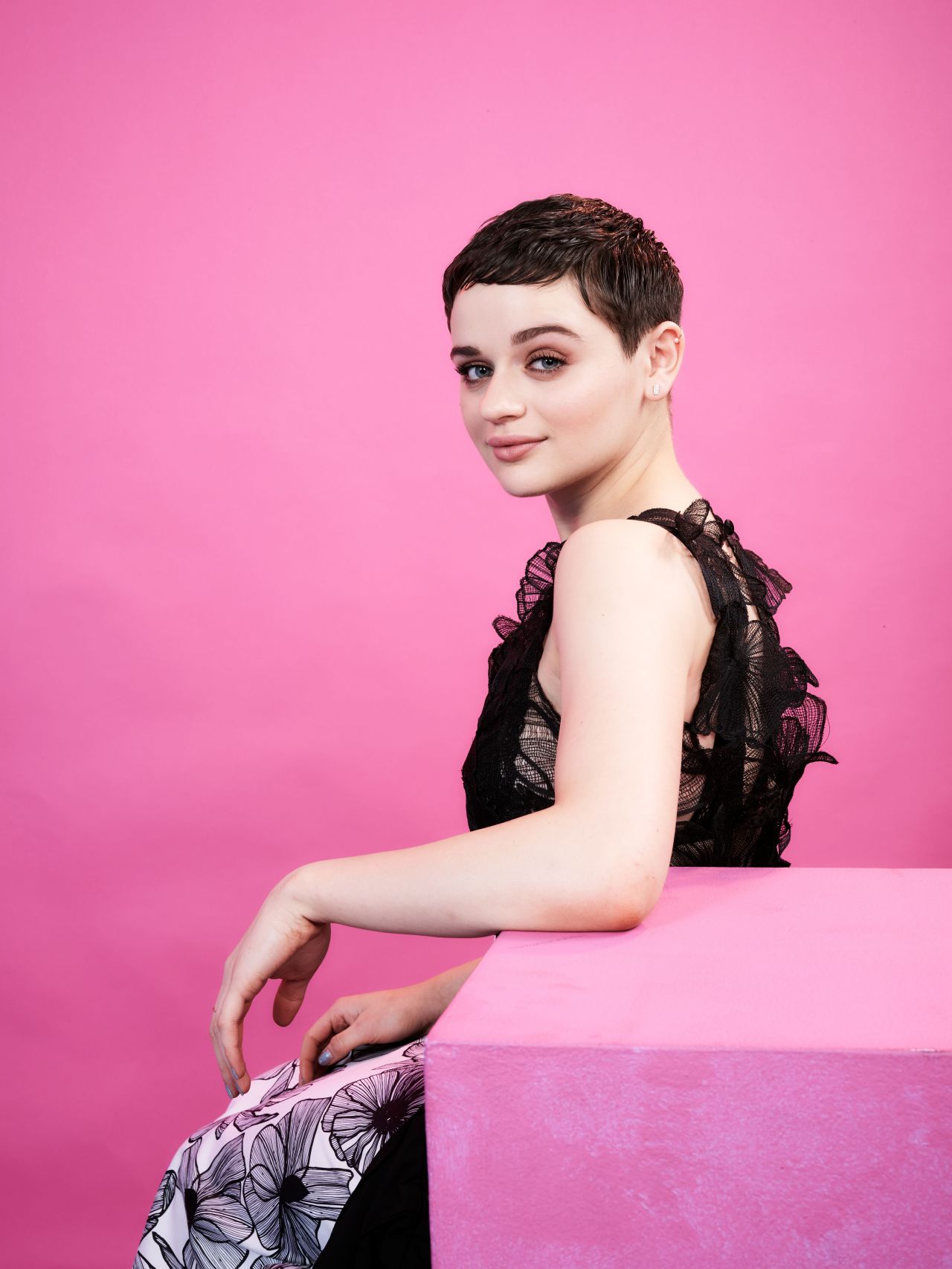 Joey King - Deadline Contenders Portraits April 2019 • CelebMafia