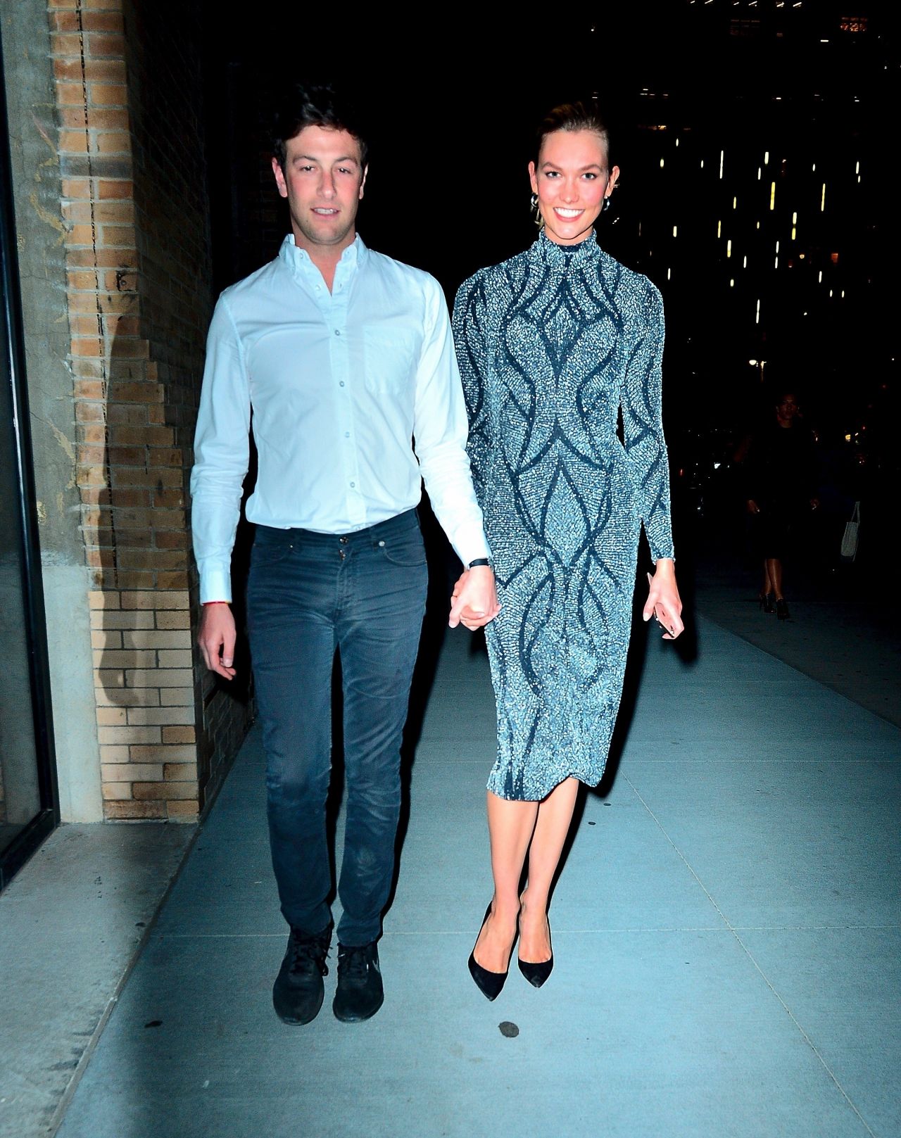 Karlie Kloss and Husband Josh Kushner Leave the Project Runway Party in New York 04/18 ...1280 x 1617