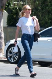 Kate Bosworth Street Style 04/17/2019