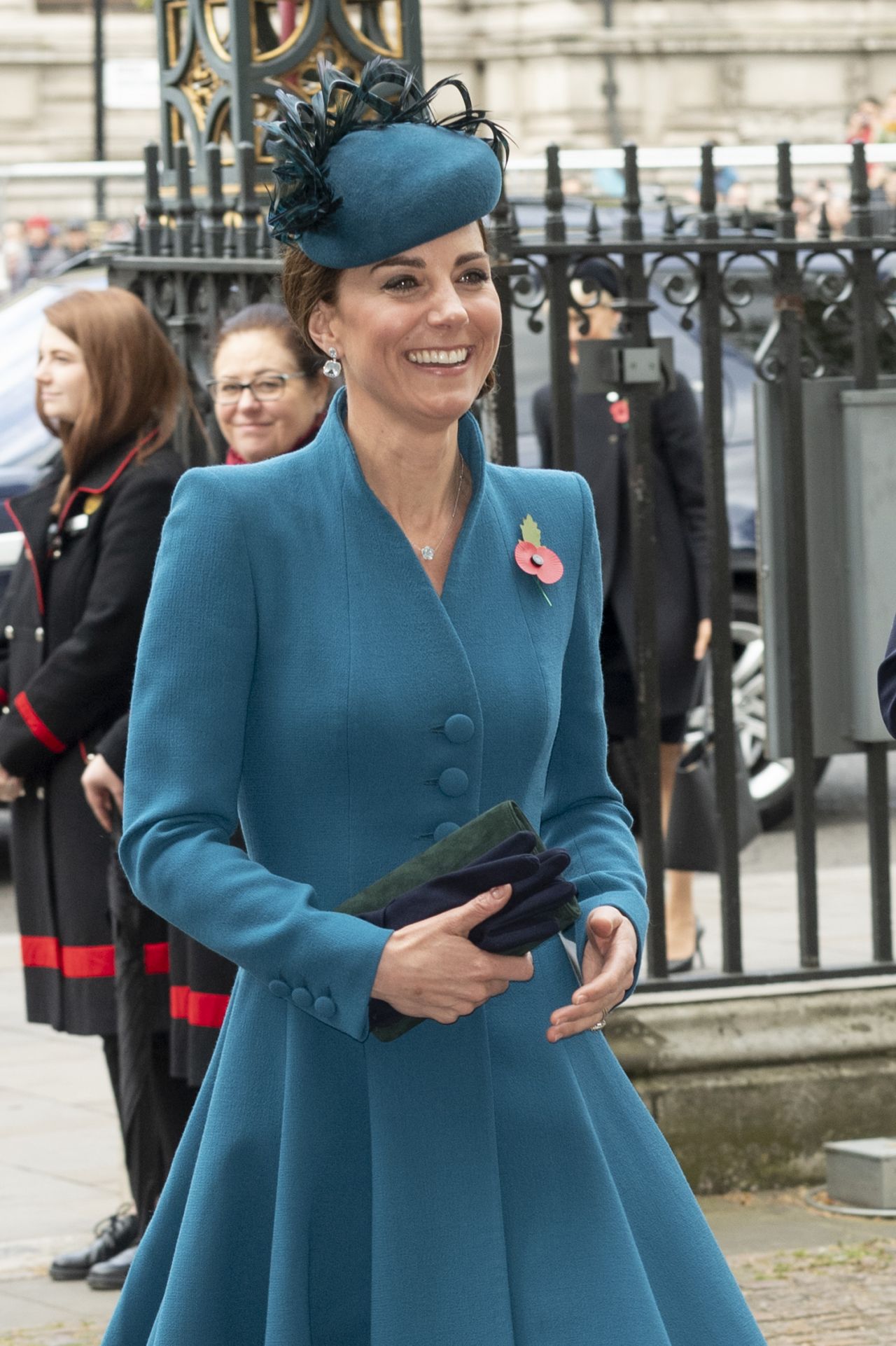 Kate Middleton - ANZAC Day Service of Commemoration and Thanksgiving at ...