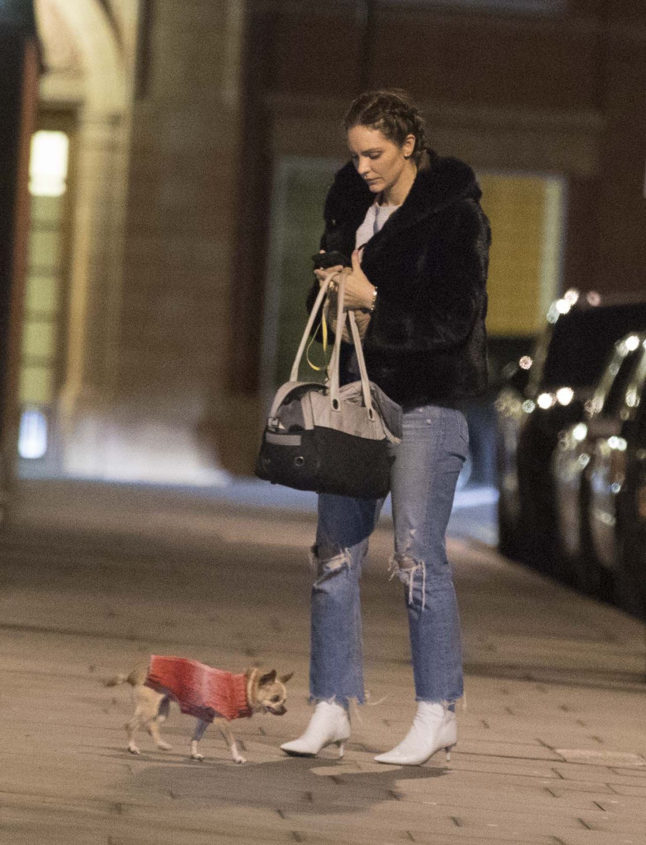 Katharine McPhee - Walking Her Dog in London 04/18/2019 • CelebMafia