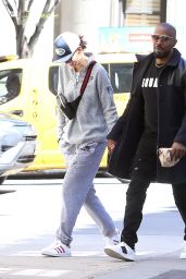 Katie Holmes and Jamie Foxx Holding Hands - NYC 04/16/2019