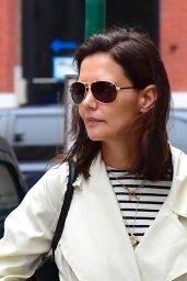 Katie Holmes - Out in NYC 04/18/2019
