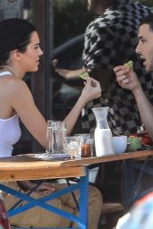 Kendall Jenner - Out for Lunch in Hollywood 03/30/2019