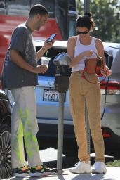 Kendall Jenner - Out for Lunch in Hollywood 03/30/2019