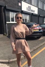 Kerry Ingram - Personal Pics 04/18/2019