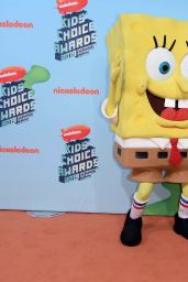 Kira Kosarin – Nickelodeon Kids’ Choice Awards 2019 in Rust
