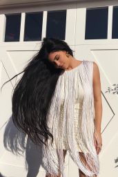 Kylie Jenner - Personal Pics 04/26/2019