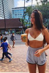 Lily Chee - Personal Pics and Video 04/01/2019