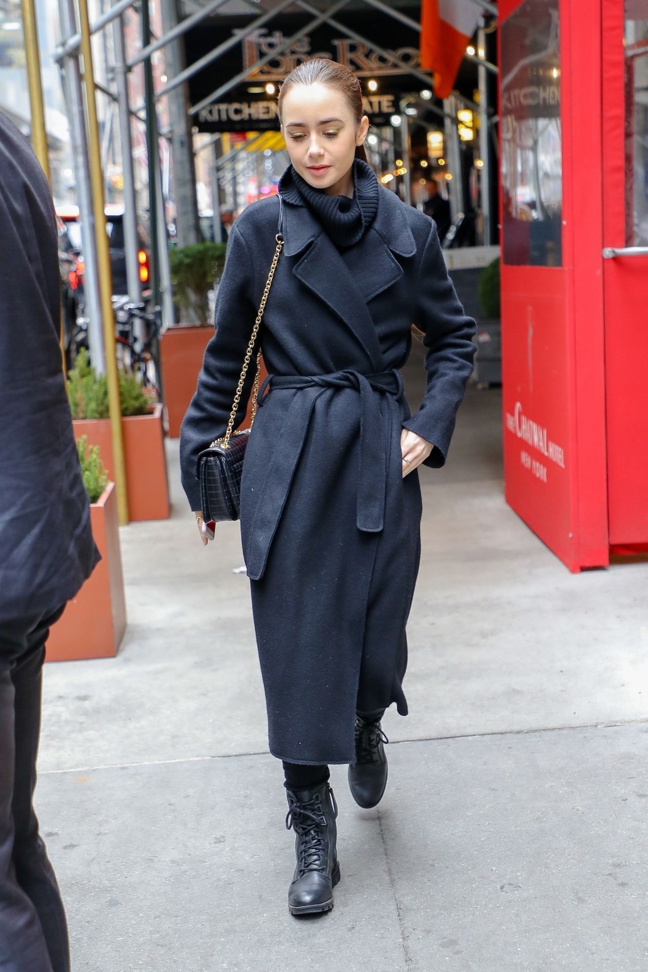 Lily Collins - Heads to a Photoshoot in NYC 04/11/2019 • CelebMafia