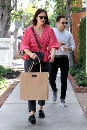 Mandy Moore in Casual Attire - Shopping in LA 04/18/2019