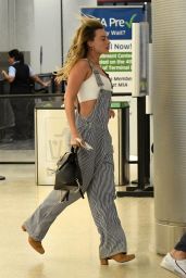 Margot Robbie - Miami Airport 04/27/2019