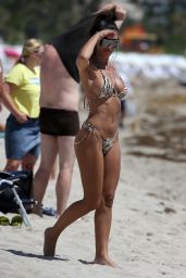 Metisha Schaefer Wears Animal Print Bikini - Beach in Miami 04/18/2019
