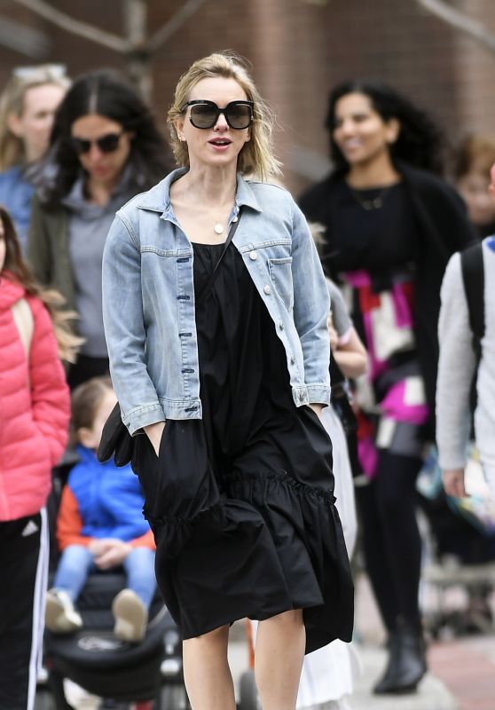 Naomi Watts Casual Style - Out in NYC 04/08/2019