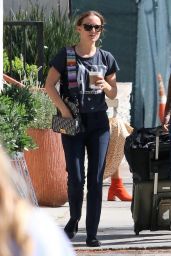 Natalie Portman Casual Style - LA 04/23/2019