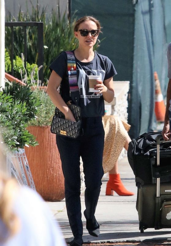 Natalie Portman Casual Style - LA 04/23/2019