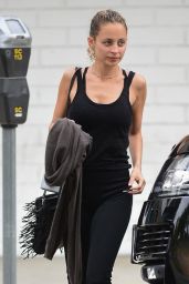 Nicole Richie - Leaves Tracy Anderson Method Gym in Studio City 04/16/2019