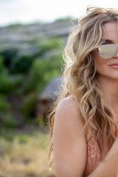 Rachel McCord - Voir Eyewear Photoshoot in Malibu 04/09/2019