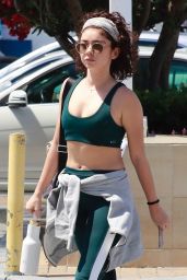 Sarah Hyland in Workout Gear - Los Angeles 04/12/2019