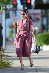 Sarah Hyland - Out in Los Angeles 04/16/2019
