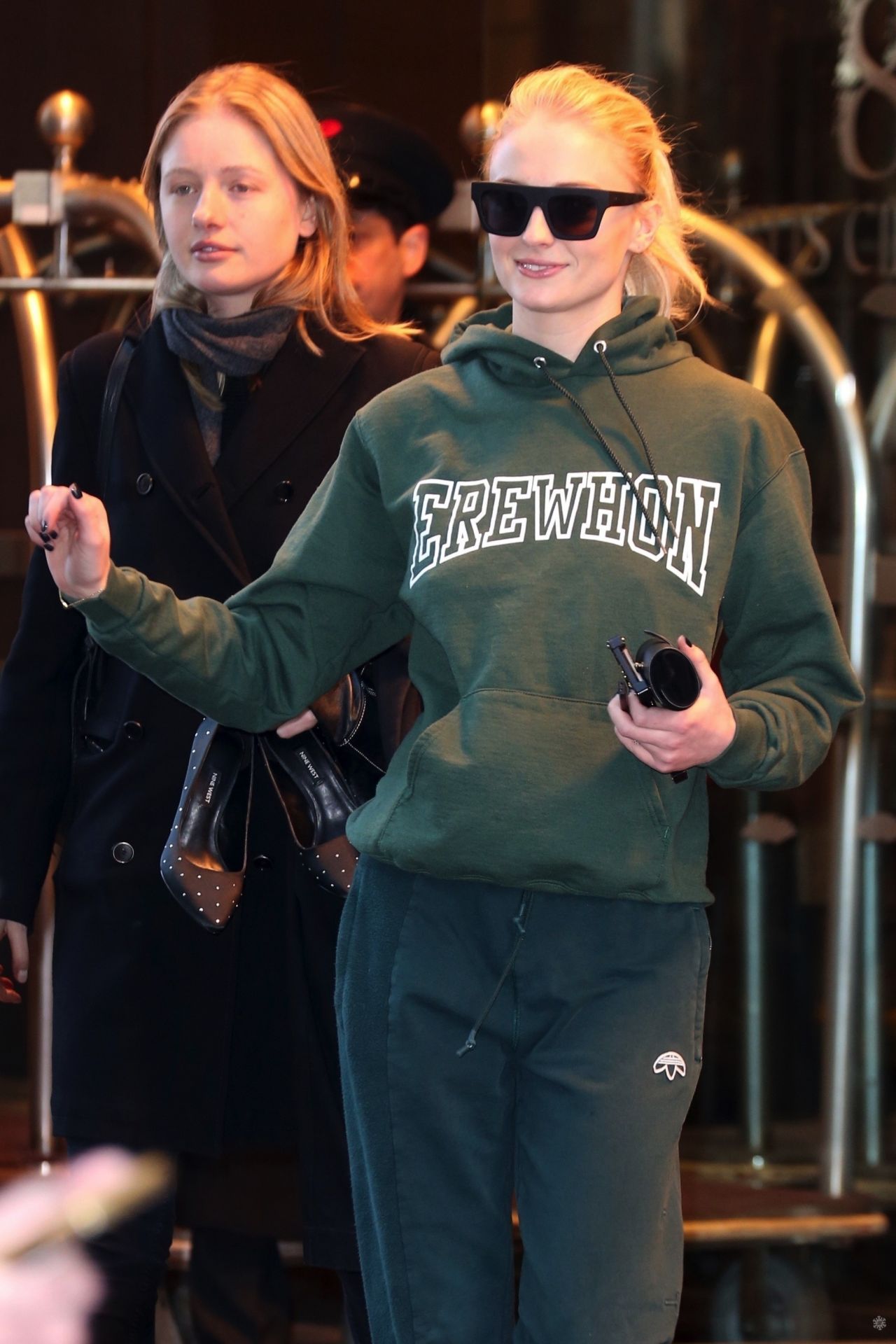 Sophie Turner - Out With a Friend in New York 04/02/20191280 x 1920