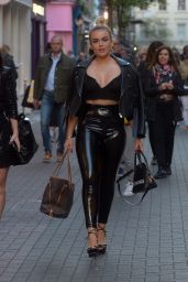 Tallia Storm Style - Carnaby Street in London 04/25/2019