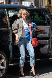 Taylor Schilling Casual Style - NYC 04/17/2019