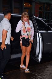 Taylor Swift Leggy in Shorts - Out in NYC 04/22/2019