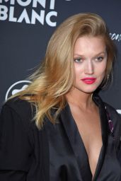 Toni Garrn – Montblanc #Reconnect 2 The World Party in Berlin