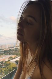 Alexis Ren - Social Media Pics 05/31/2019