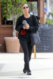 Ashlee Simpson - Leaving the Gym in LA 05/02/2019