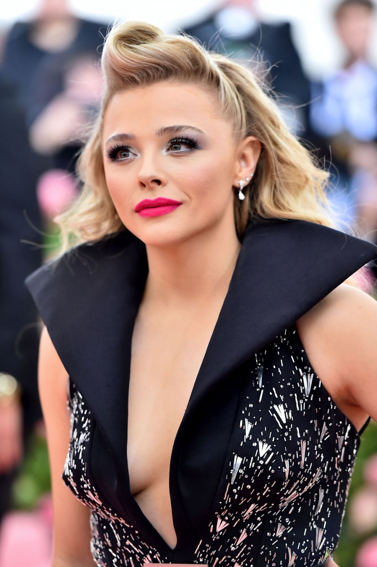 Chloe Grace Moretz 19 Met Gala Celebmafia