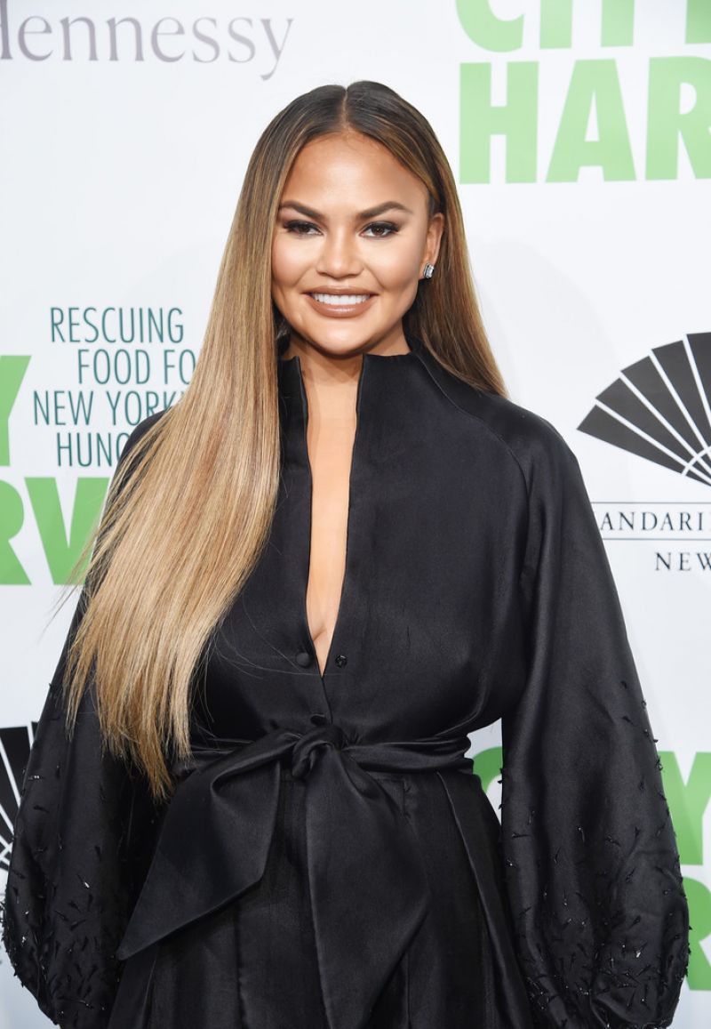 Chrissy Teigen - City Harvest: The 2019 Gala in NYC • CelebMafia