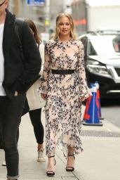 Christina Applegate in a Floral Print Dress - Departs The Late Show With Stephen Colbert 04/29/2019