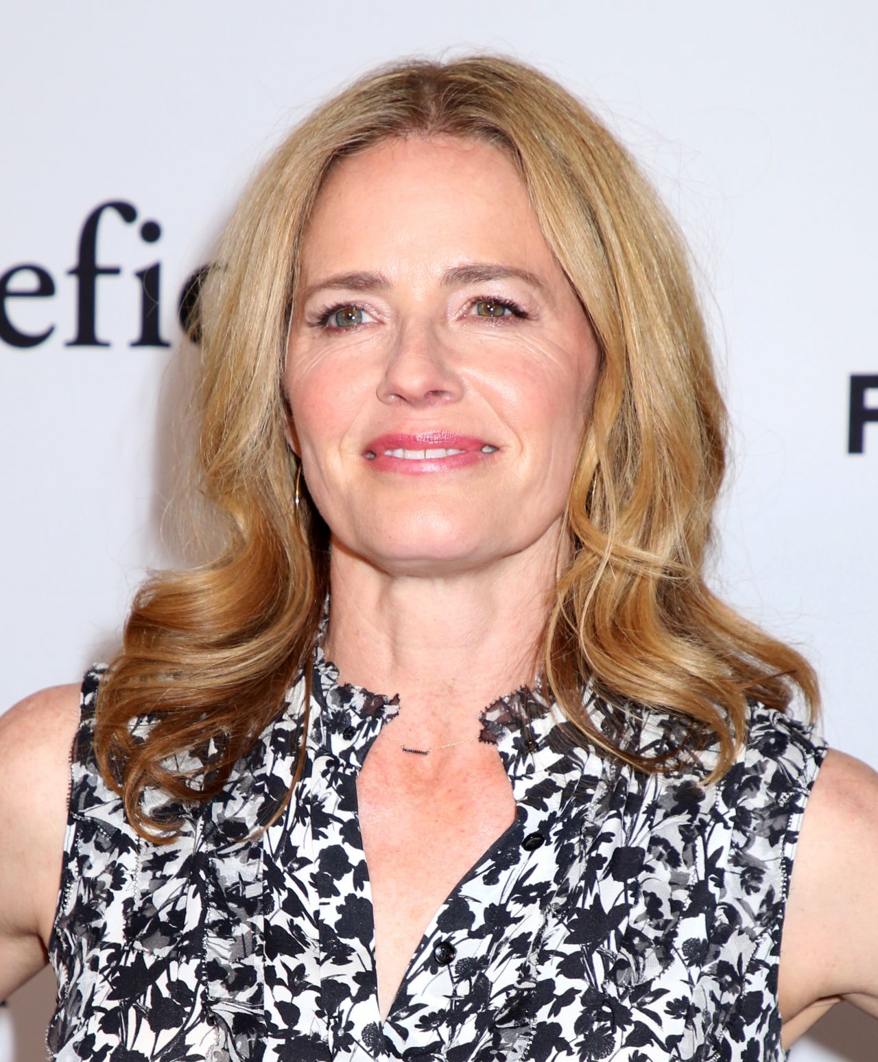 Elisabeth Shue 2019