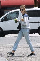 Elizabeth Olsen Street Style - Out in LA 05/18/2019
