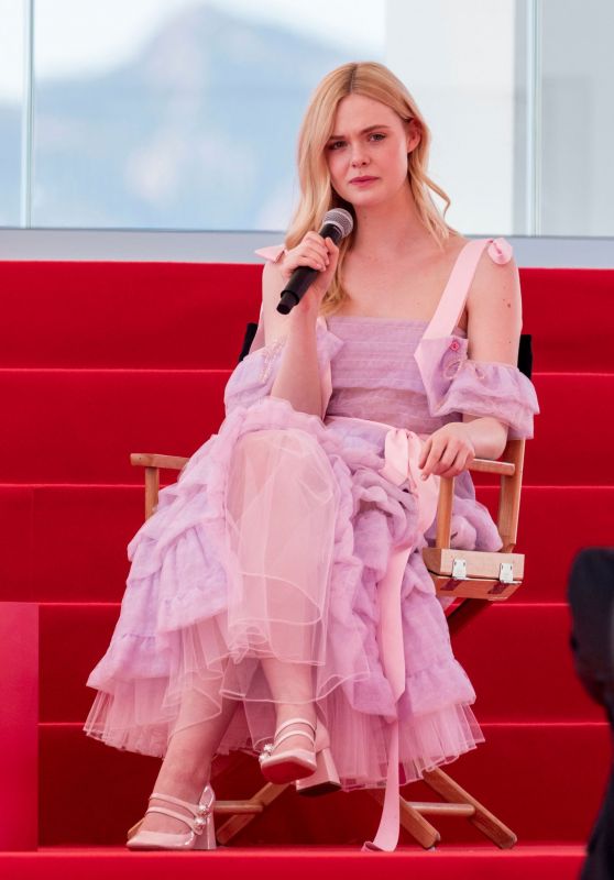 Elle Fanning - Interview on the Croisette in Cannes 05/14/2019