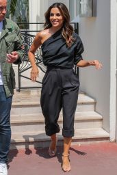 Eva Longoria at the Martinez Hotel in Cannes 05/15/2019