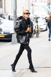 Hailey Rhode Bieber - Arriving at an Office Building in Manhattan 05/02/2019