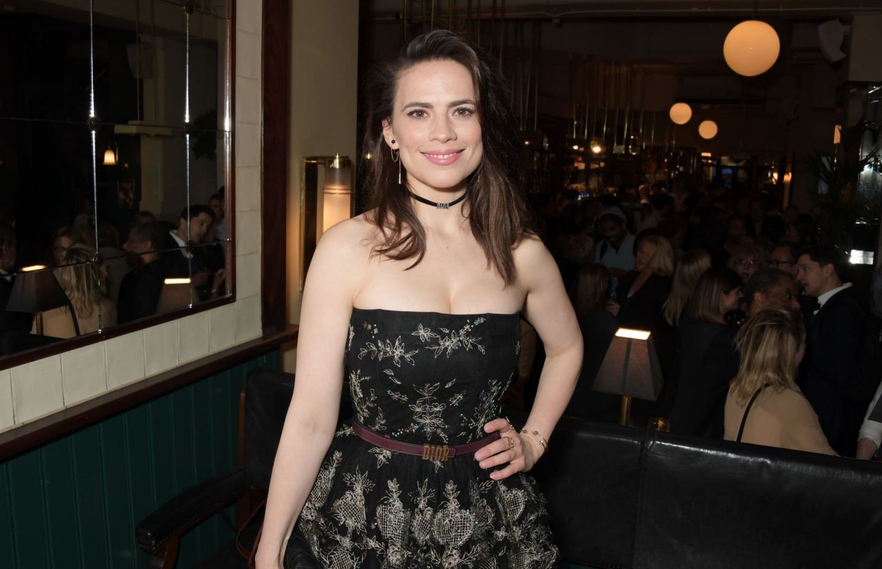 Hayley Atwell - 