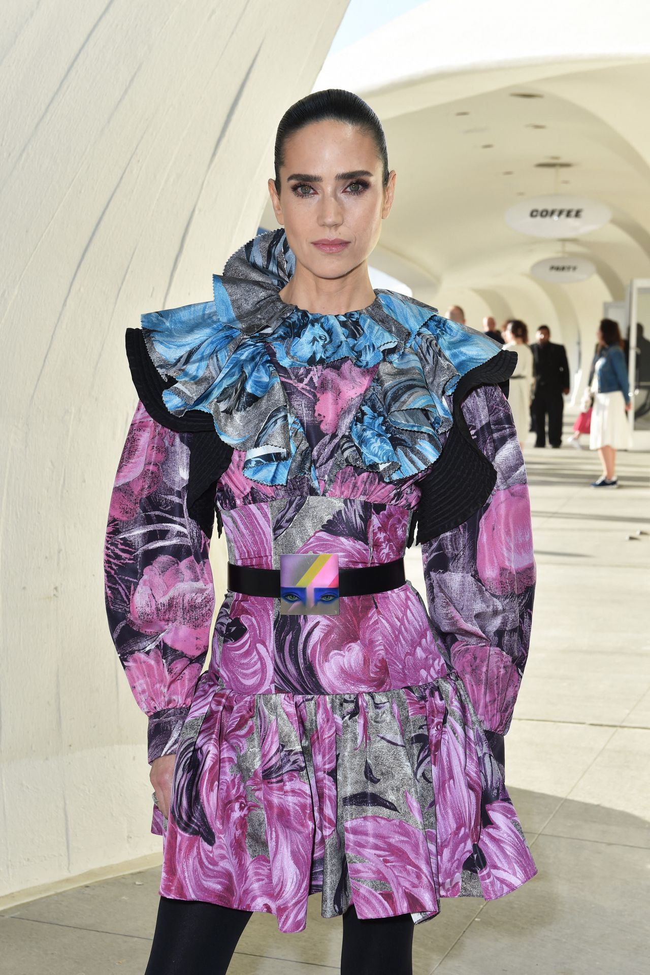 Attending the Louis Vuitton Cruise Show photocall in Strega, Italy 5/24/23  : r/JenniferConnelly