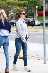 Jennifer Garner Celebrate Red Nose Day - Brentwood 05/23/2019