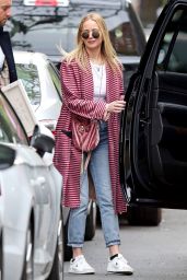 Jennifer Lawrence - Out for Lunch in NYC 04/29/2019