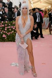 Jennifer Lopez – 2019 Met Gala
