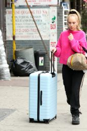 Juno Temple in Travel Outfit - NY 04/30/2019
